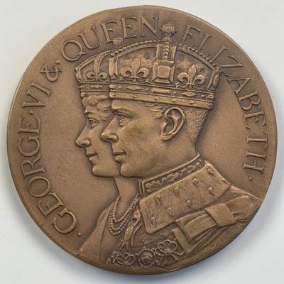 掌中浮雕-藏着的欧洲第042场 - 1937年英国乔治六世与伊丽莎白王后加冕大铜章，51mm，65.6g，MATTE工艺少见品种