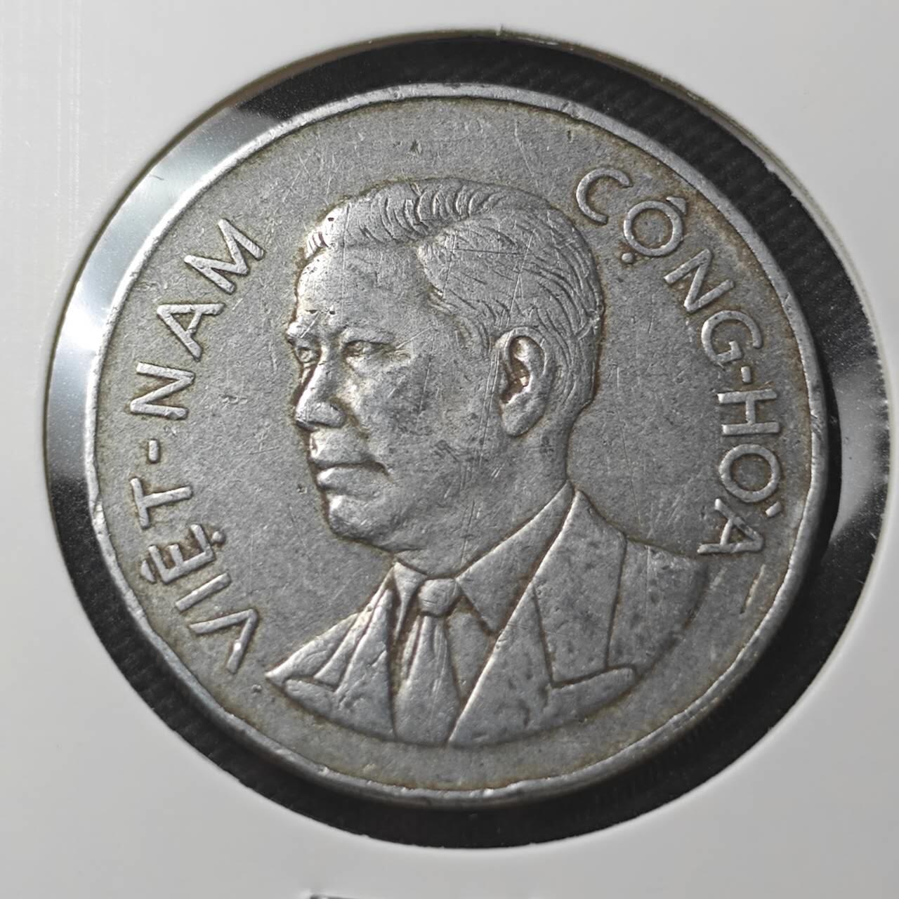 KK钱币收藏小铺  第374场  2月预留时间 周末发货  1960南越20绪