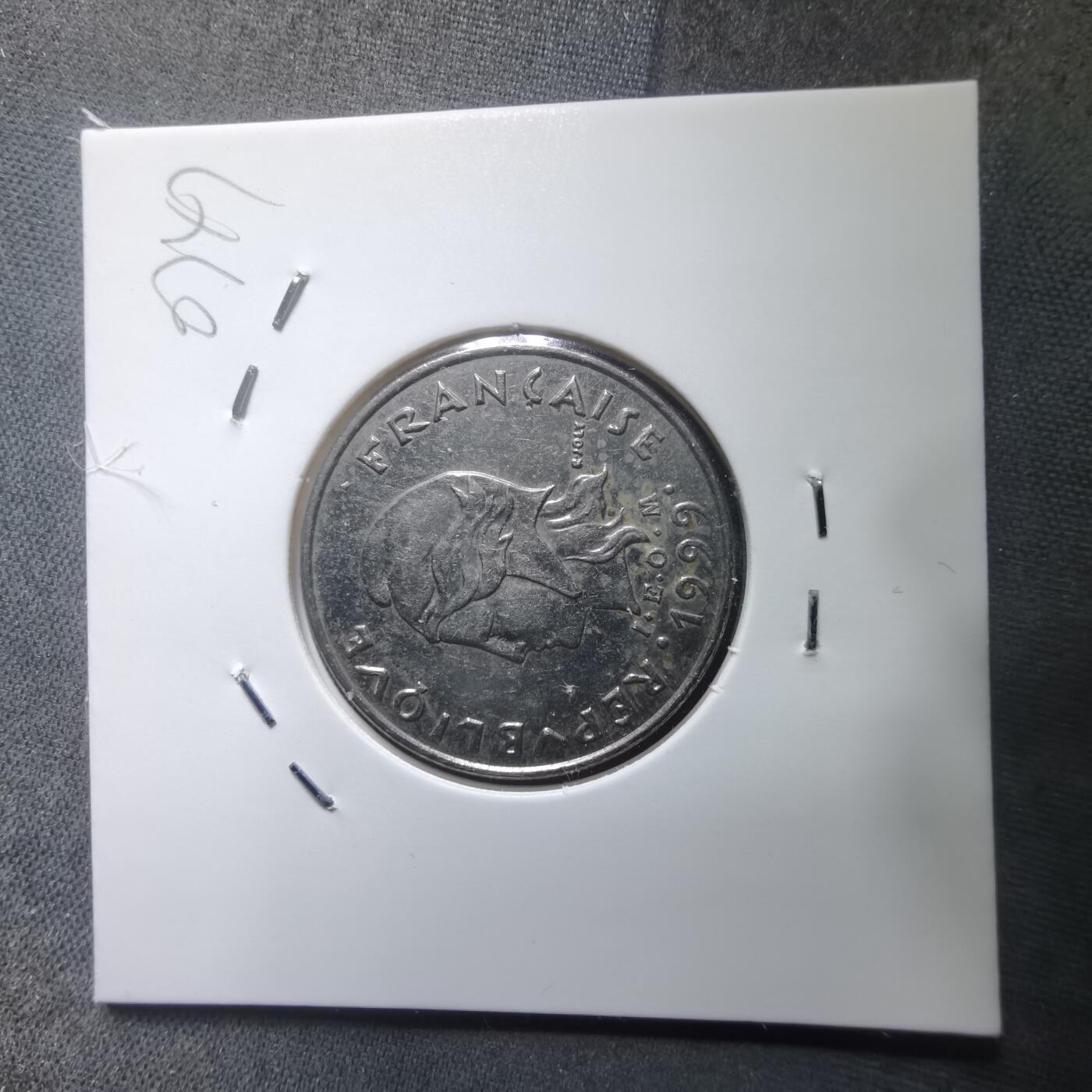 沼泽如烟--第907场 法属波利尼西亚1999年10法郎