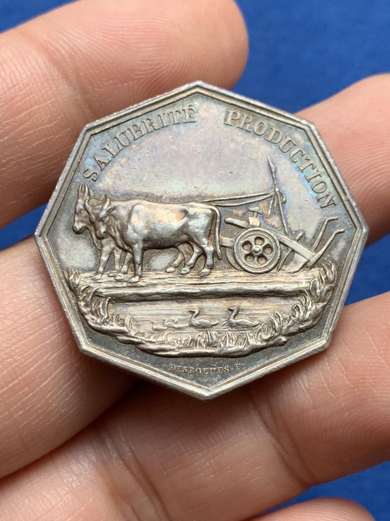 《竞宝斋》第440场 周日，周一，周二 3场连拍 （全场包邮） 法国JETON银质八角，商业干燥通用公司，直径32.2毫米，克重17.55，边铭：1832-1841油灯