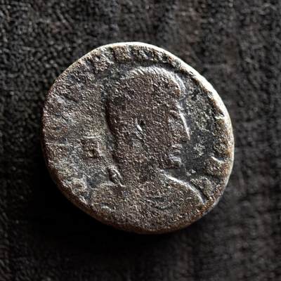 【良泉】第41期【自动场】11月27日晚19.30点开拍！86组，西方古代钱币专场 - 【超重】公元350-355年【古罗马】“百分币”君士坦提乌斯二世表弟——加卢斯铜币，6.14克