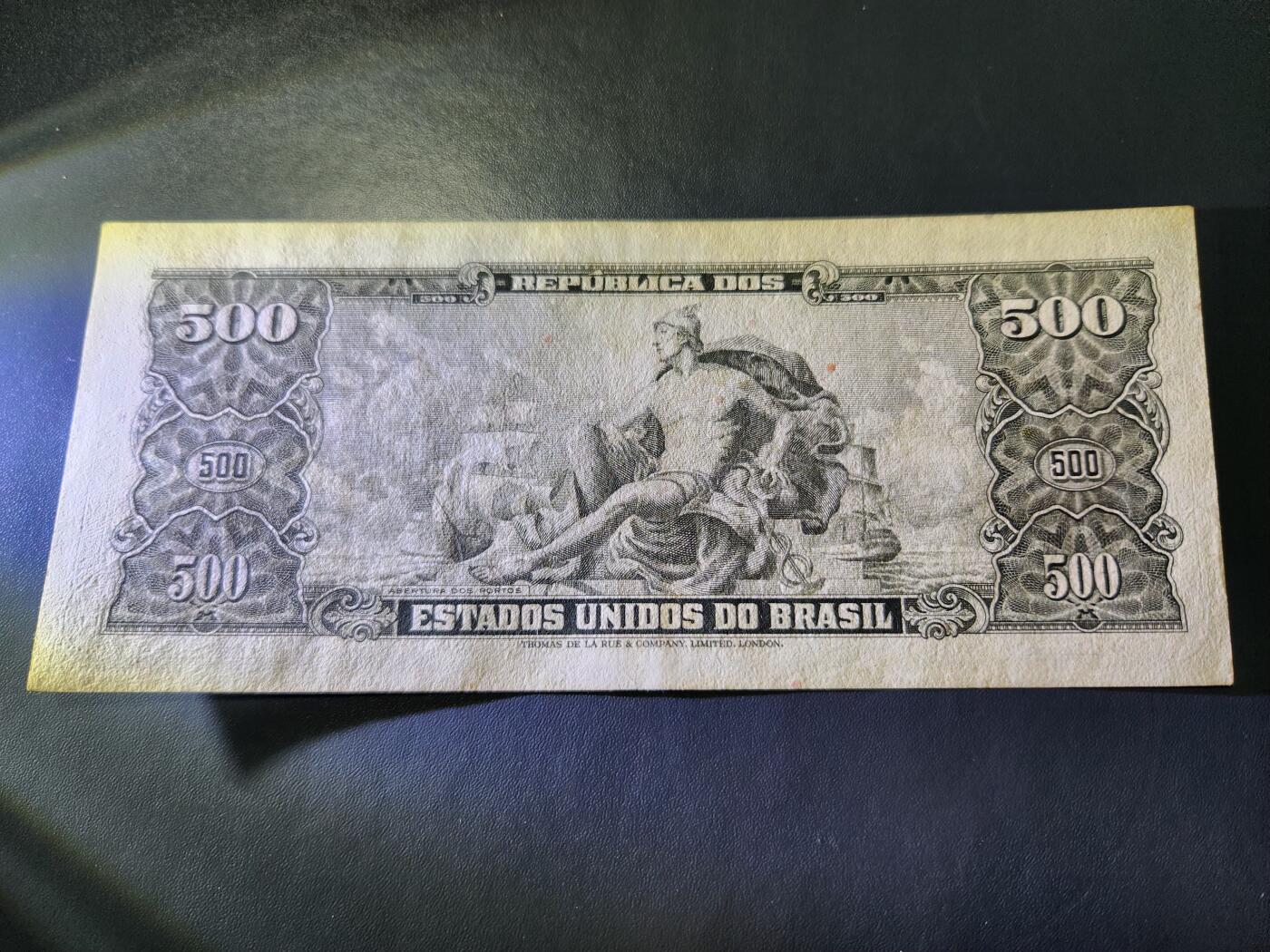 11月21号晚上8点 外国纸币自动截拍第61场 巴西1955年500克鲁塞罗 签名6。极美品稀少