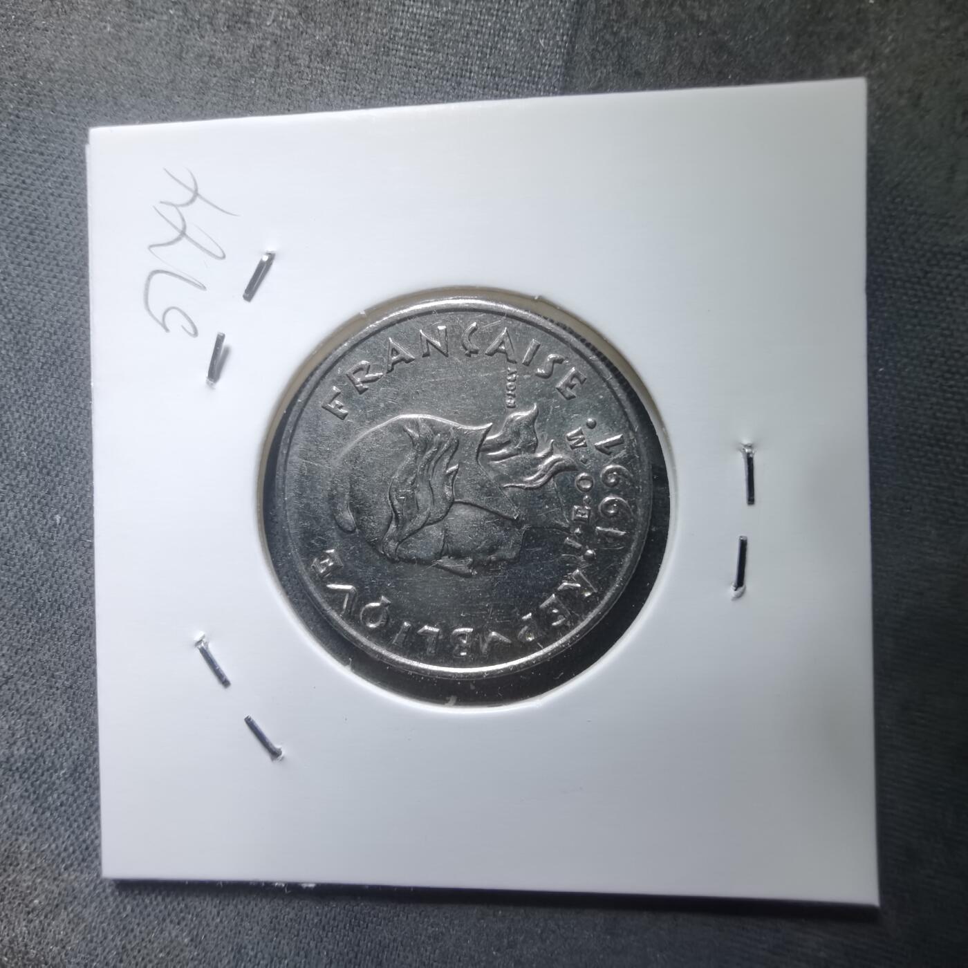 沼泽如烟--第907场 法属波利尼西亚1991年10法郎