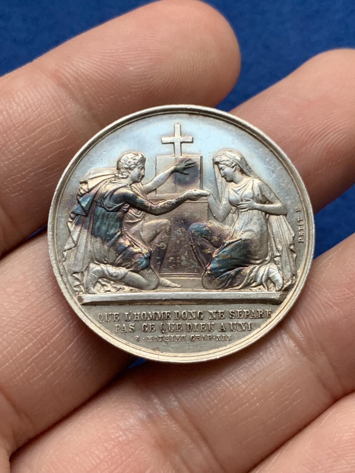 《竞宝斋》第440场 周日，周一，周二 3场连拍 （全场包邮） 法国结婚纪念银章 未刻字 31.5mm 14g 稀少烟斗边铭