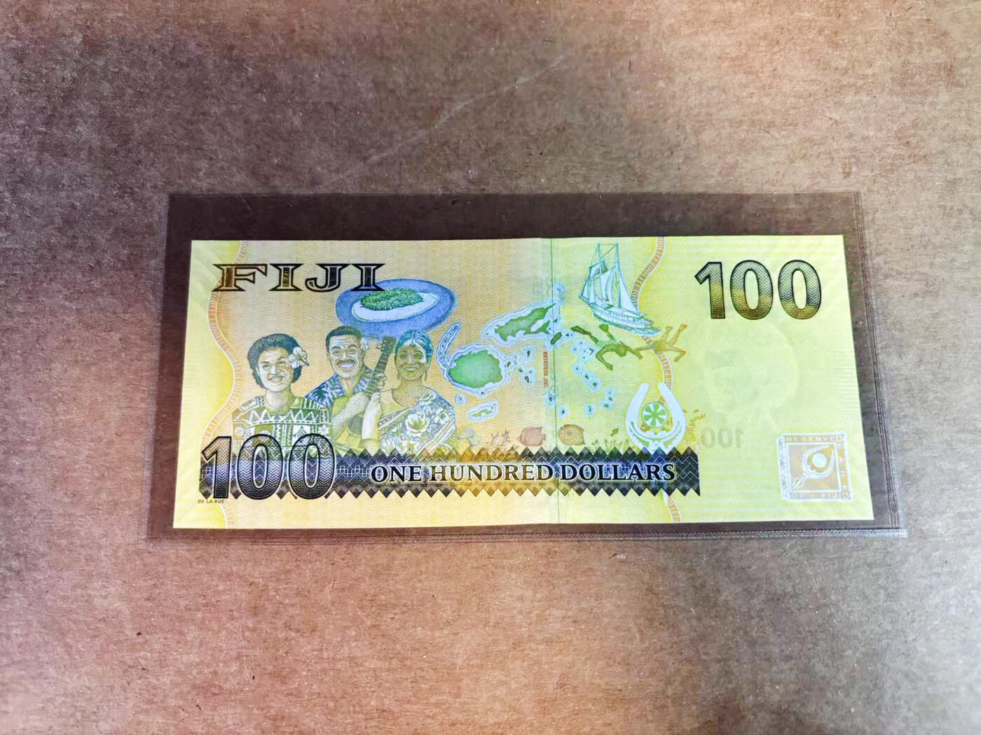 【Blue Auction】世界纸币精拍第752期——18级TOP拍卖/信誉/品质/专业/高效💫 【FFA首发冠 无47】斐济 100元 大金蝉 全新UNC