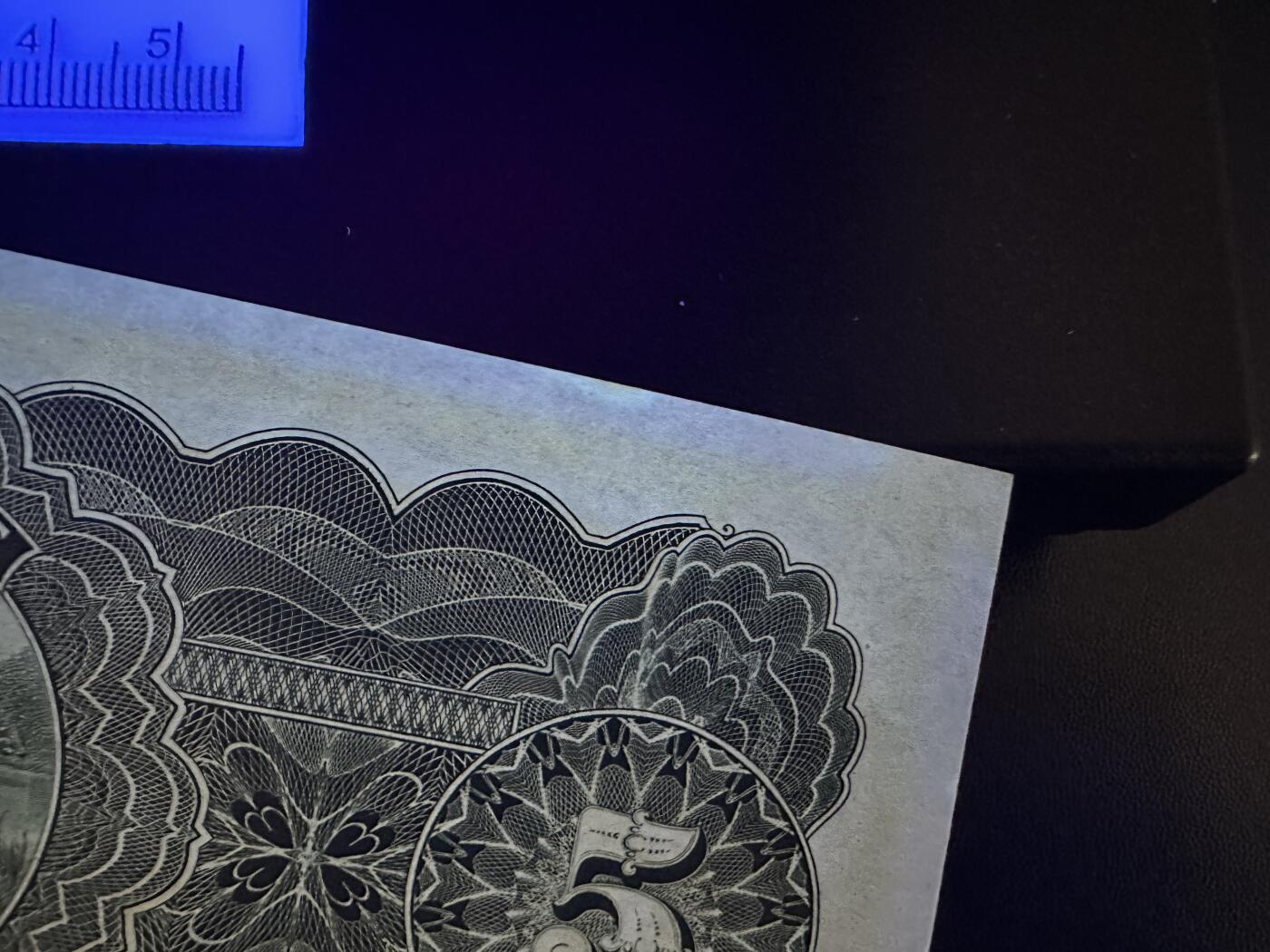 《外钞收藏家》第五百八十六期（品种丰富、精品多）（本平台长期征集拍品、欢迎藏友们联系合作） 1914年墨西哥5比索 全新不绝 边上轻微小黄