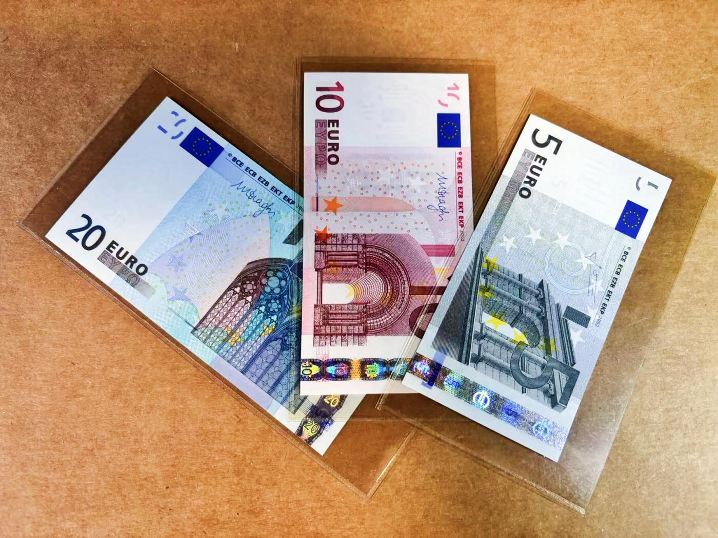 【Blue Auction】世界纸币精拍第752期——18级TOP拍卖/信誉/品质/专业/高效💫 【一组3张】欧盟5-20欧元 全新UNC