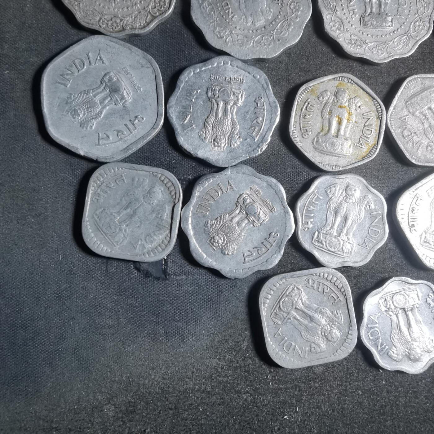 沼泽如烟--第906场 印度22枚