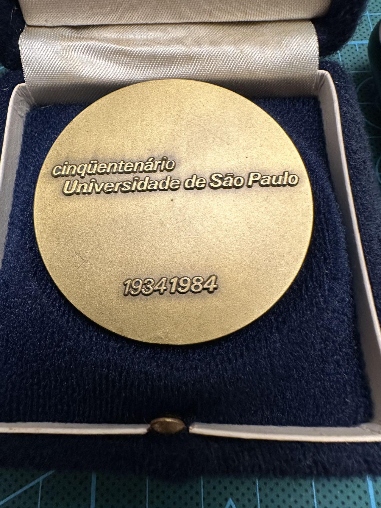 蒂克钱币-第48场日本章牌专场 日本 黄铜章 2枚 176克 绒布盒