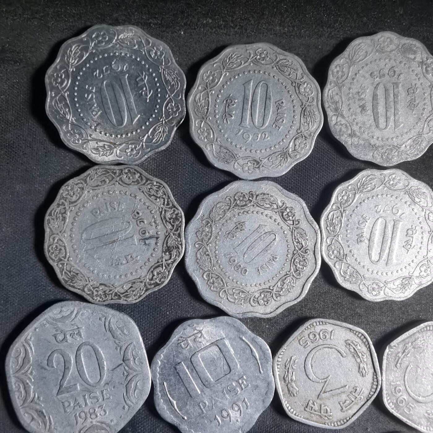 沼泽如烟--第906场 印度22枚