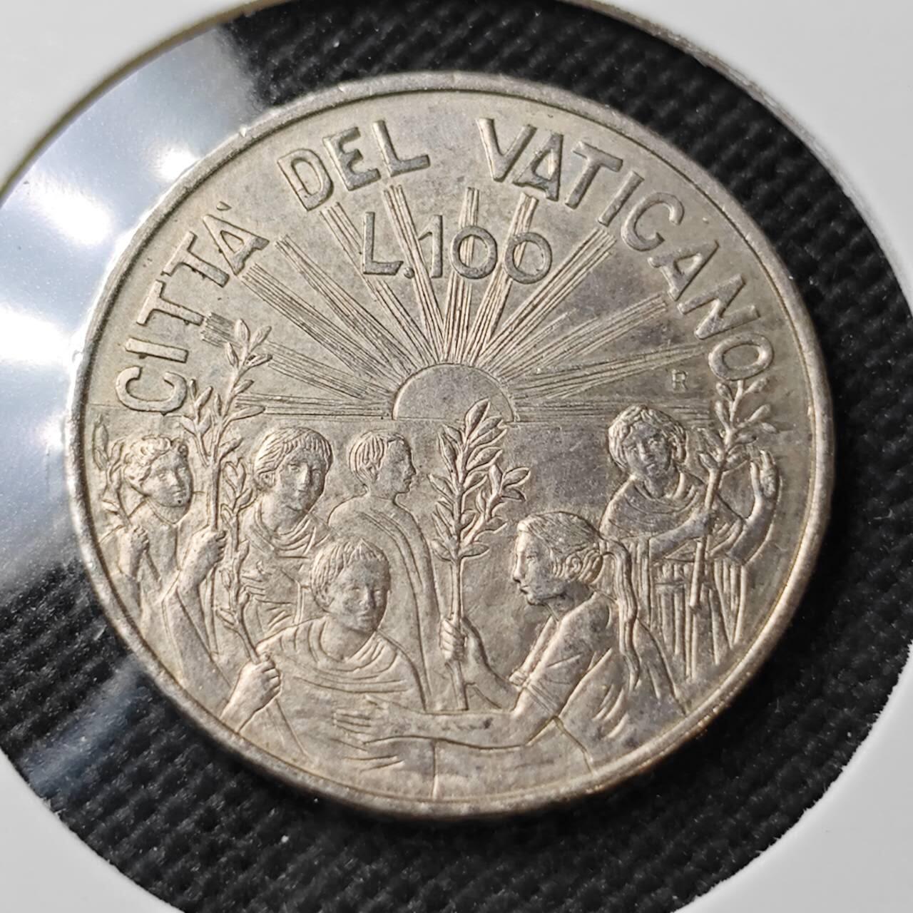 KK钱币收藏小铺  第373场  2月预留时间 周末发货  梵蒂冈100里拉 少见