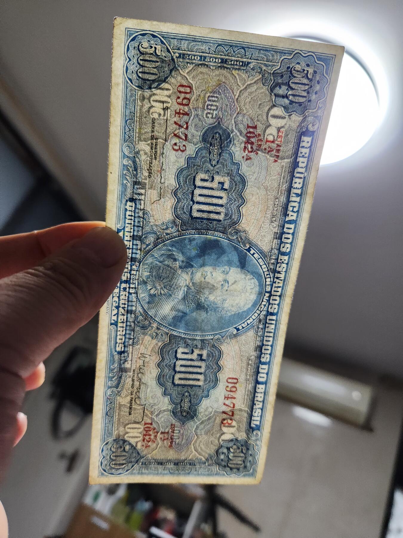 11月21号晚上8点 外国纸币自动截拍第61场 巴西1962年500克鲁塞罗 蓝色 美品