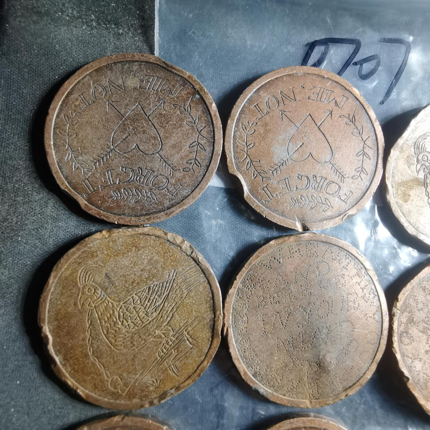 沼泽如烟--第907场 澳大意亚一元改刻9枚  品差如图