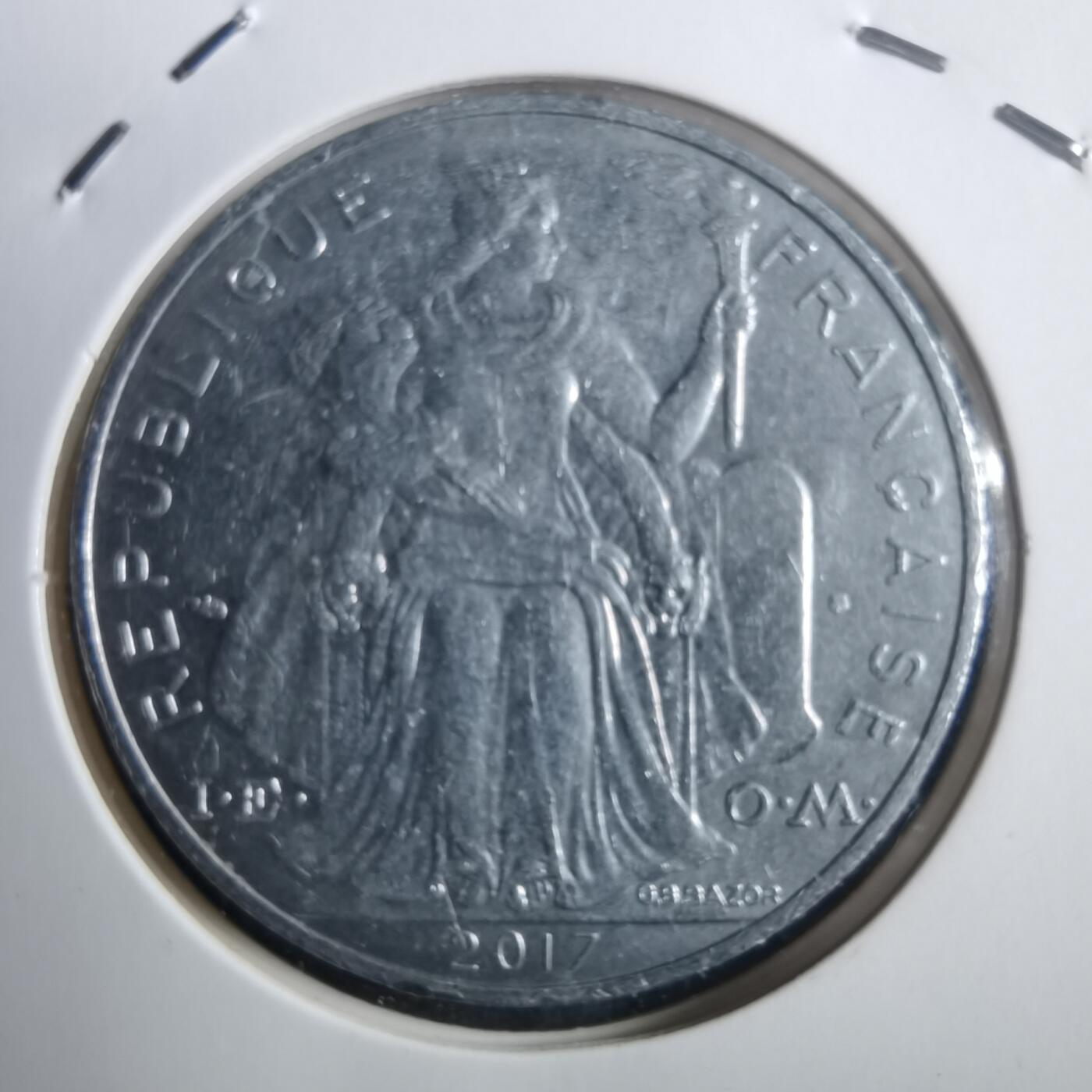 沼泽如烟--第907场 法属波利尼西亚2017年5法郎