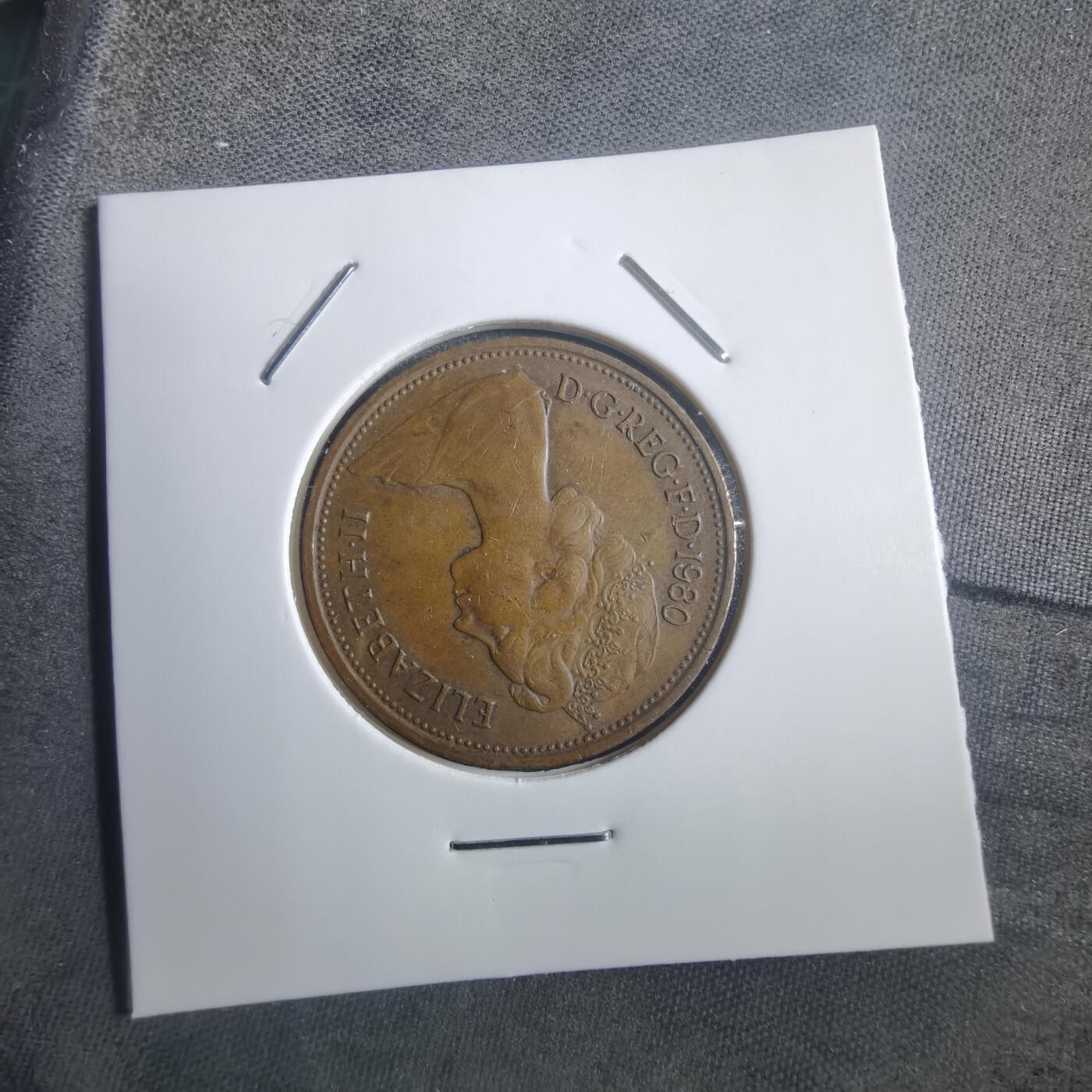 沼泽如烟--第907场 英国1980年2便士