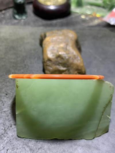 精美缠丝玛瑙条镯一只 精美缠丝玛瑙条镯一只