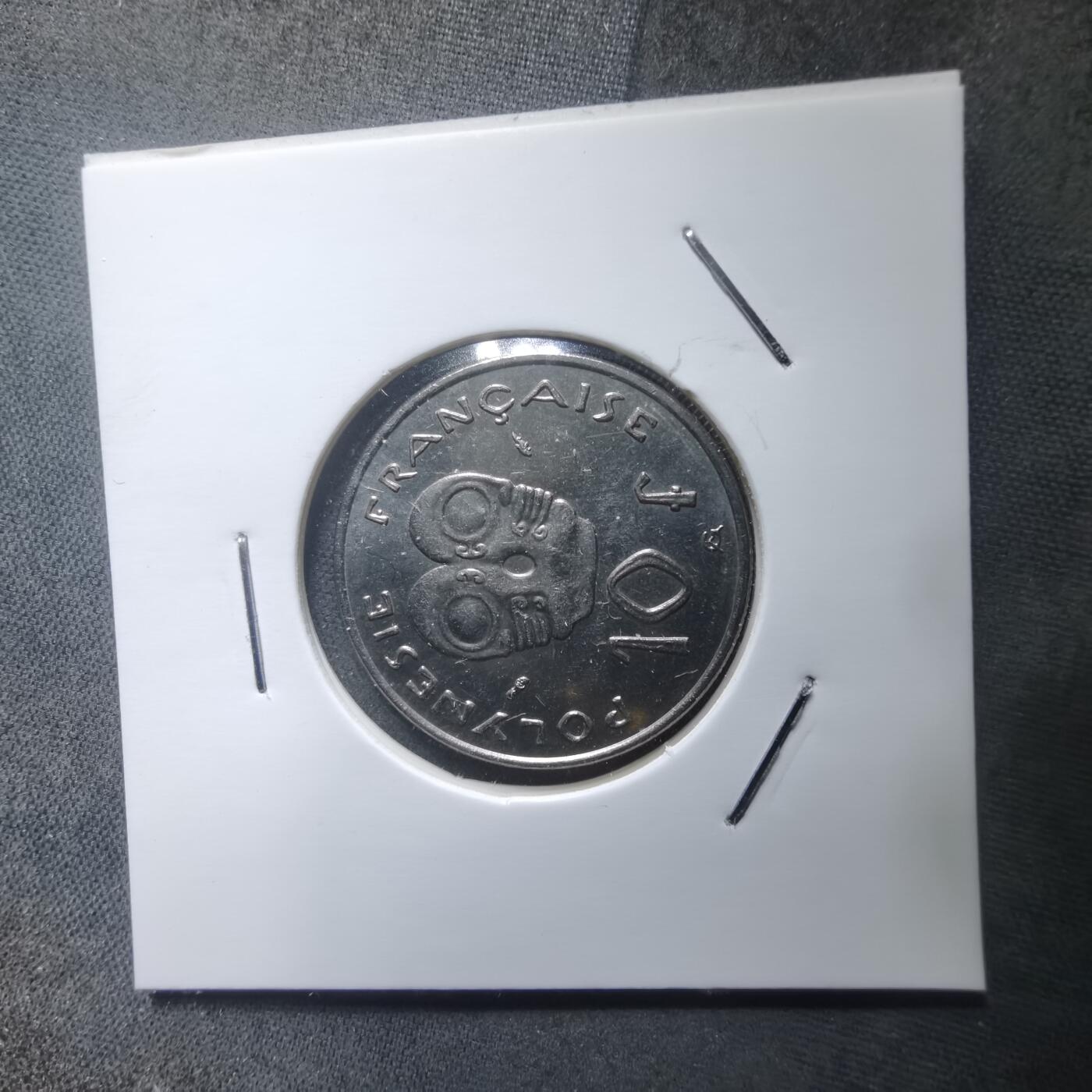 沼泽如烟--第907场 法属波利尼西亚1985年10法郎