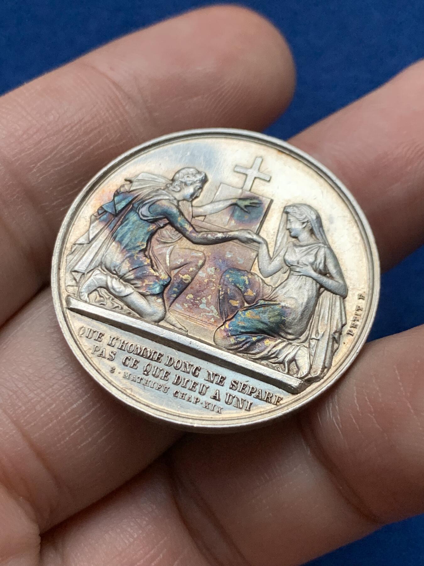 《竞宝斋》第440场 周日，周一，周二 3场连拍 （全场包邮） 法国结婚纪念银章 未刻字 31.5mm 14g 稀少烟斗边铭