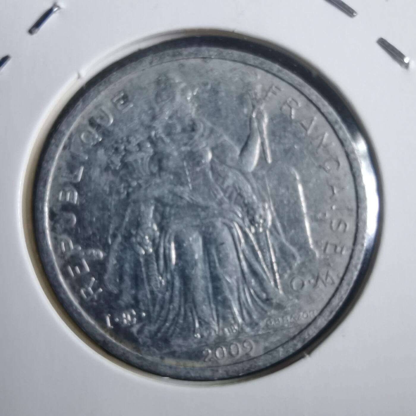 沼泽如烟--第907场 法属波利尼西亚2009年2法郎