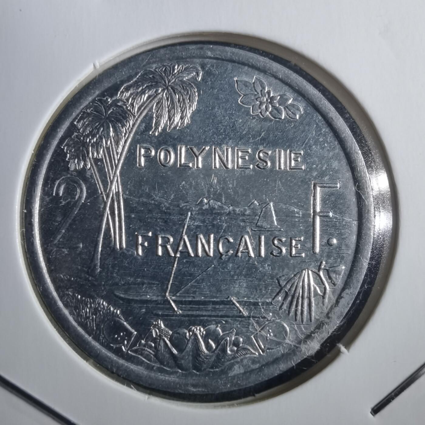 沼泽如烟--第907场 法属波利尼西亚2000年2法郎