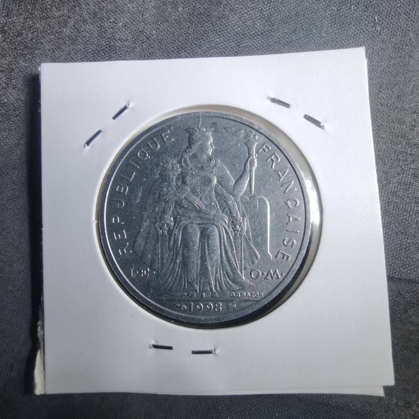 沼泽如烟--第907场 法属波利尼西亚1998年5法郎