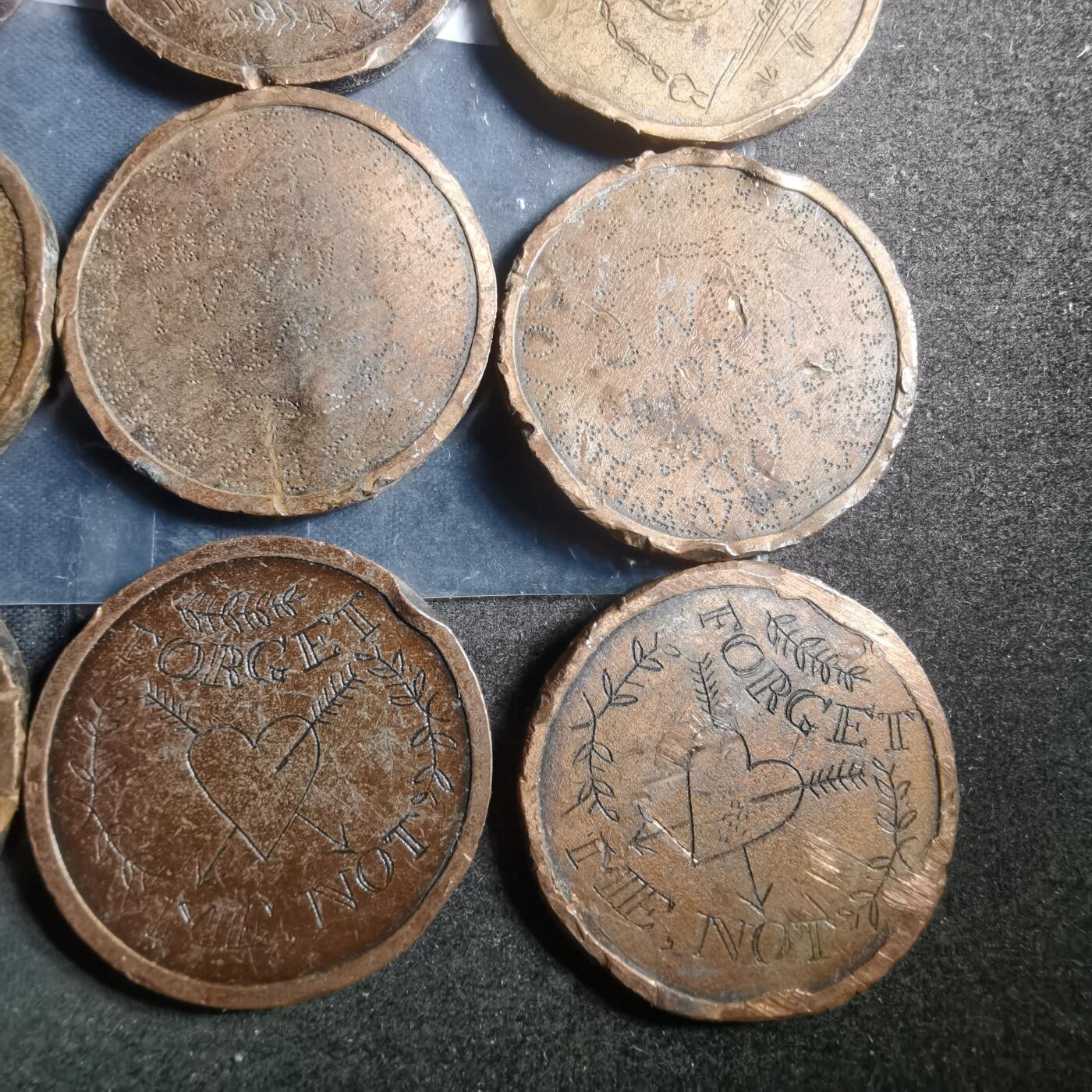 沼泽如烟--第907场 澳大意亚一元改刻9枚  品差如图