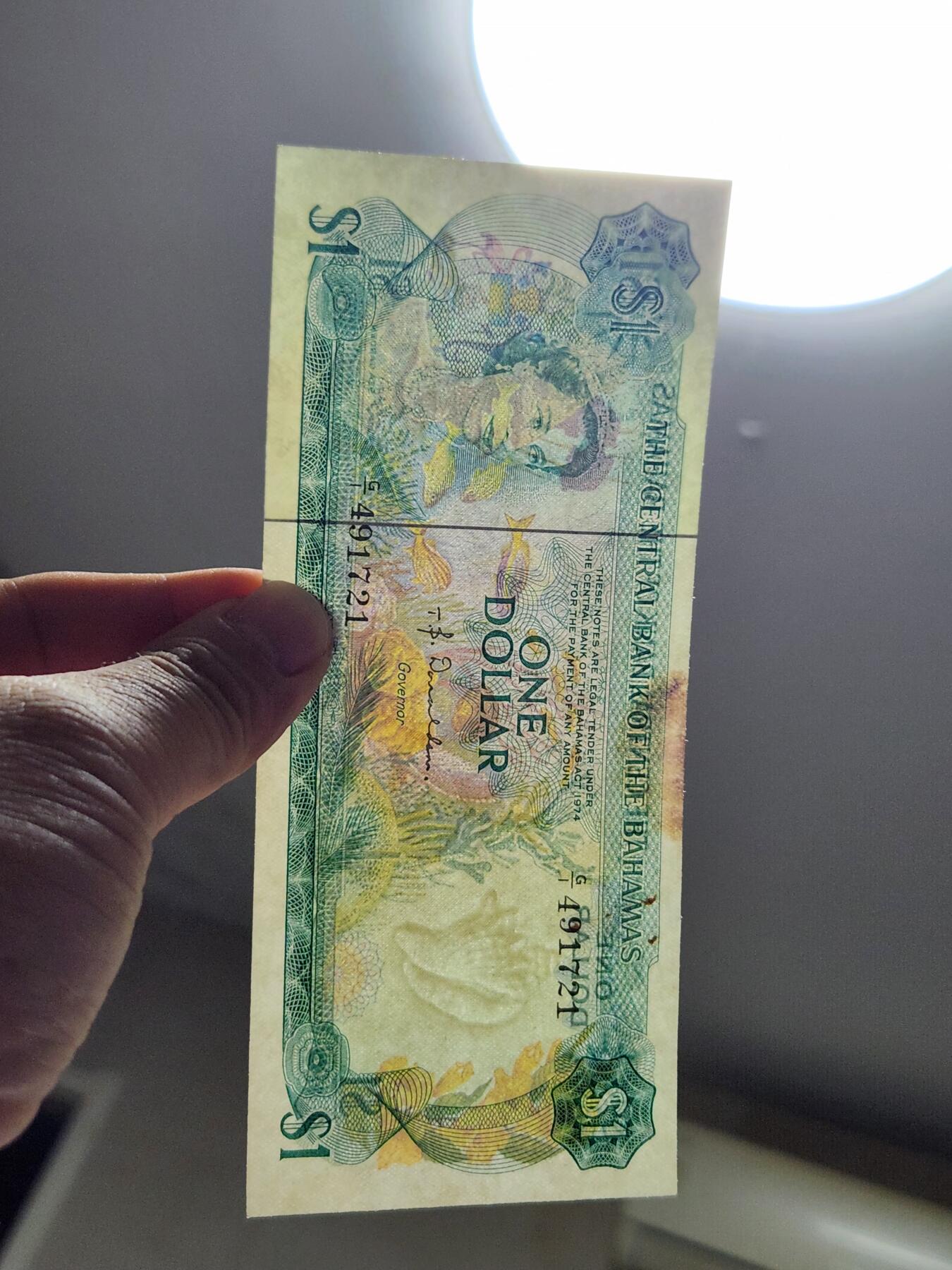 11月21号晚上8点 外国纸币自动截拍第61场 女王极美品有印迹