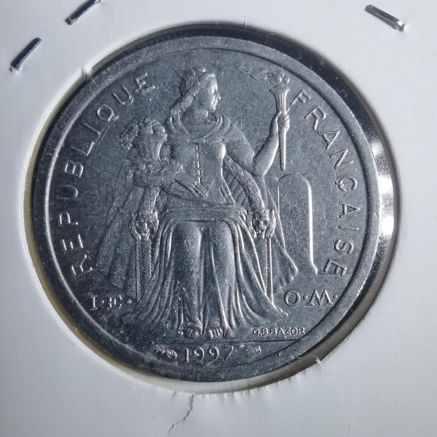 沼泽如烟--第907场 法属波利尼西亚1997年5法郎