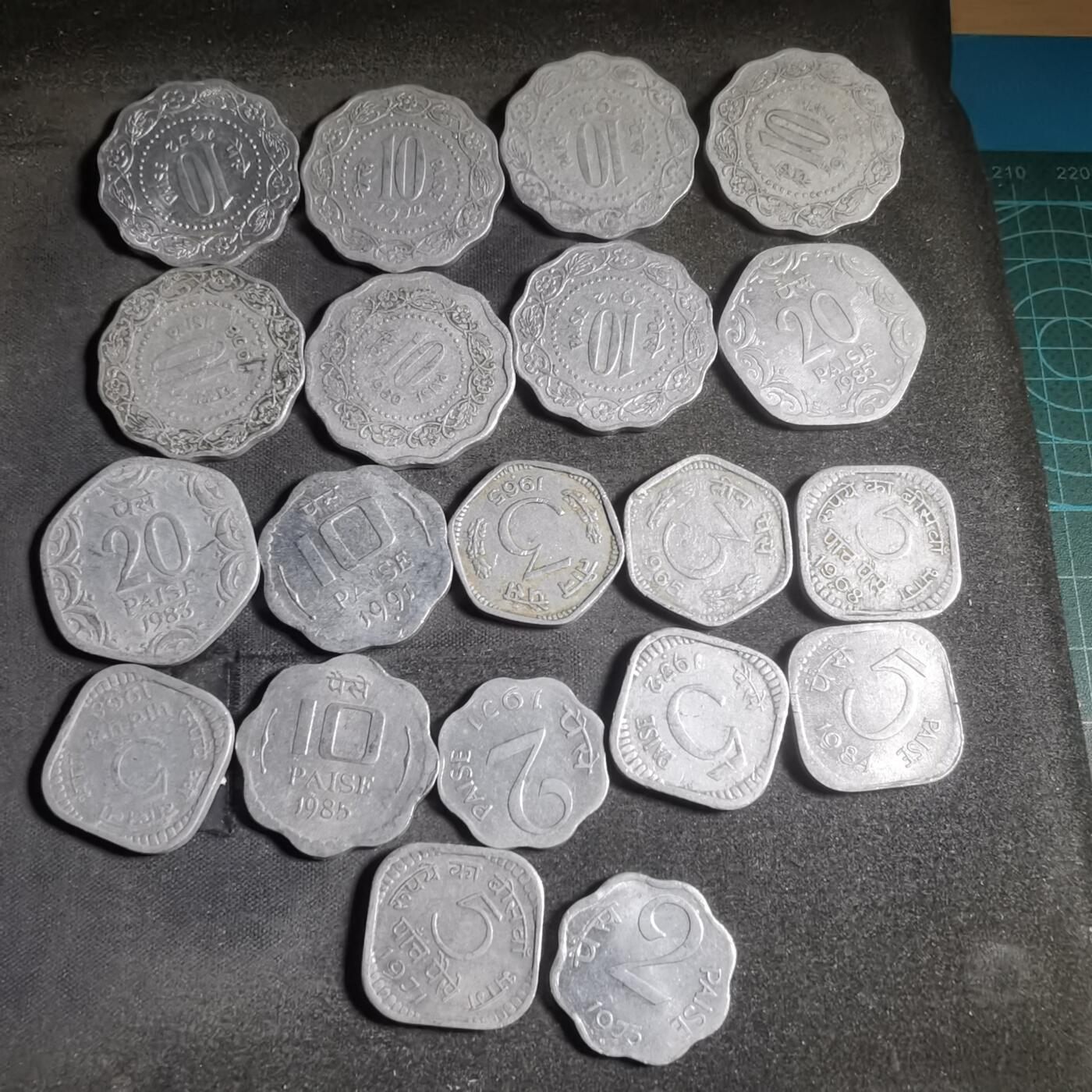 沼泽如烟--第906场 印度22枚