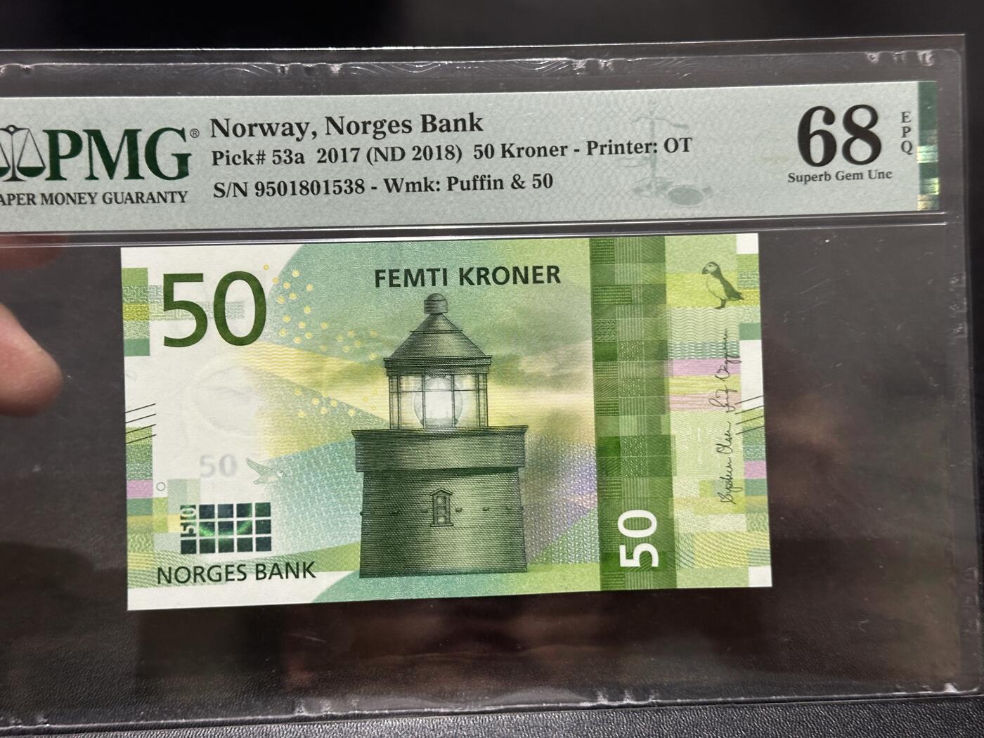 《外钞收藏家》第五百八十六期（品种丰富、精品多）（本平台长期征集拍品、欢迎藏友们联系合作） 2017年挪威50克朗  无47 PMG68 高分 尾8