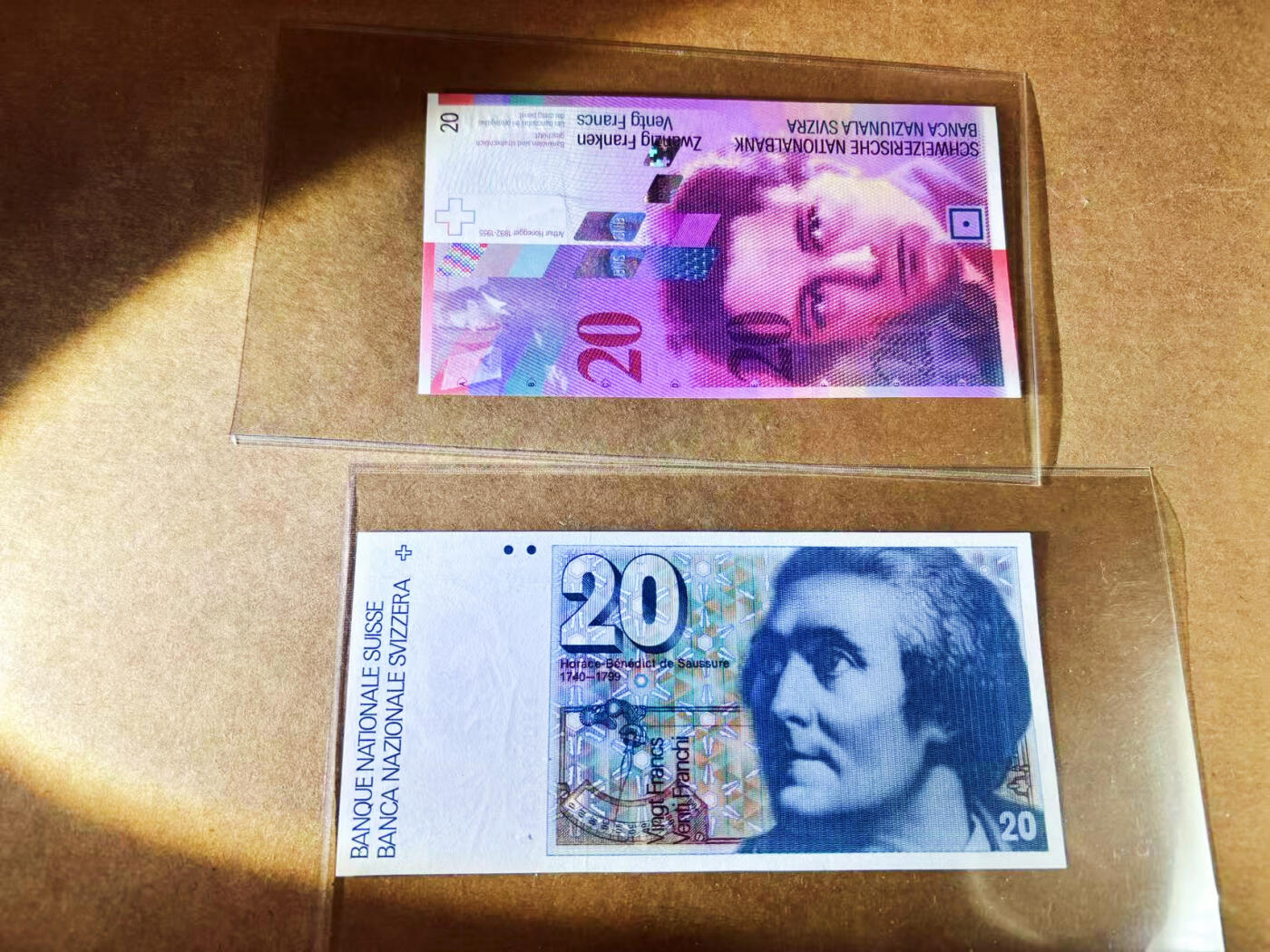 【Blue Auction】世界纸币精拍第752期——18级TOP拍卖/信誉/品质/专业/高效💫 【一组2张】瑞士 2014/1989年20法郎 全新UNC