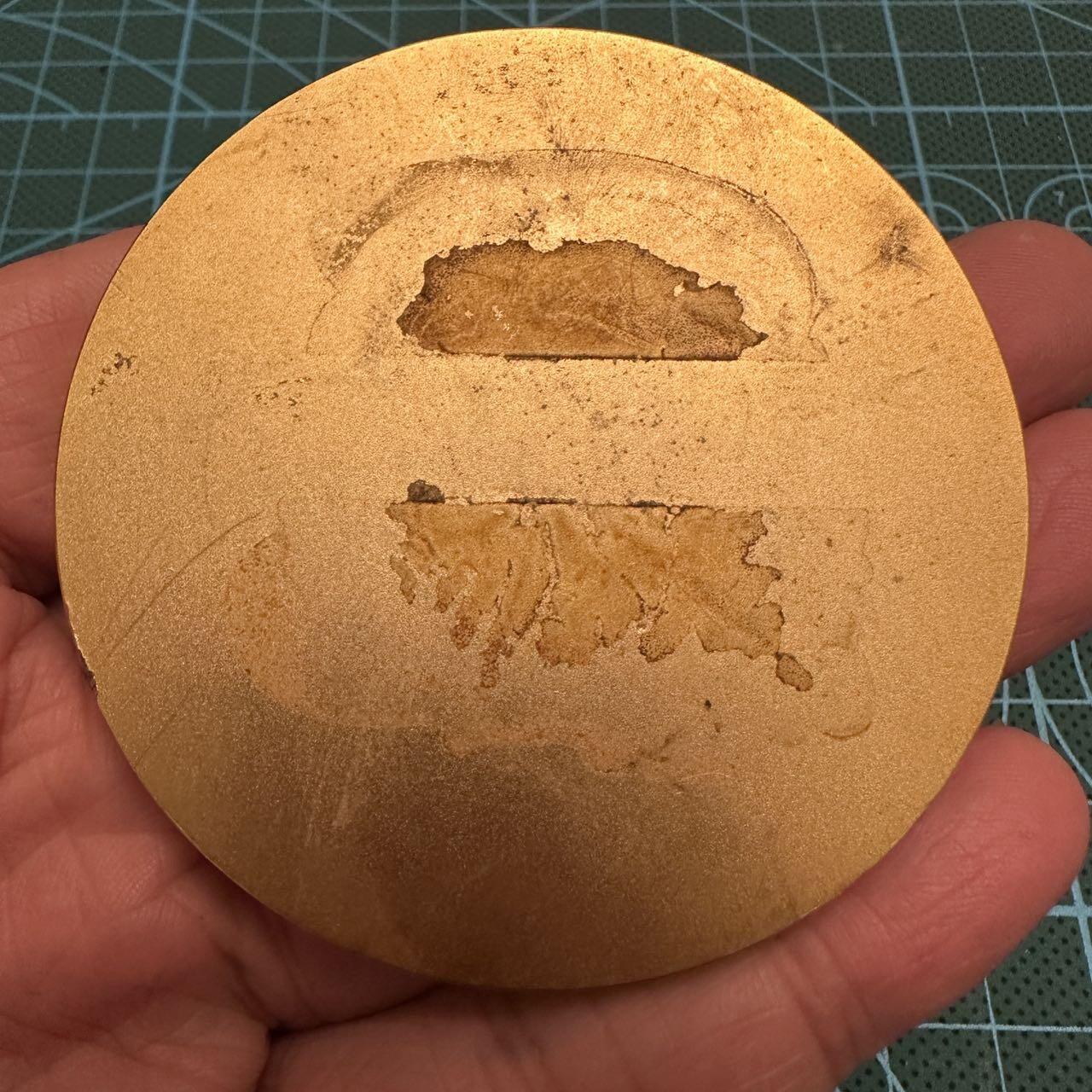 蒂克钱币-第48场日本章牌专场 欧洲 少女镀金章 65mm 148g