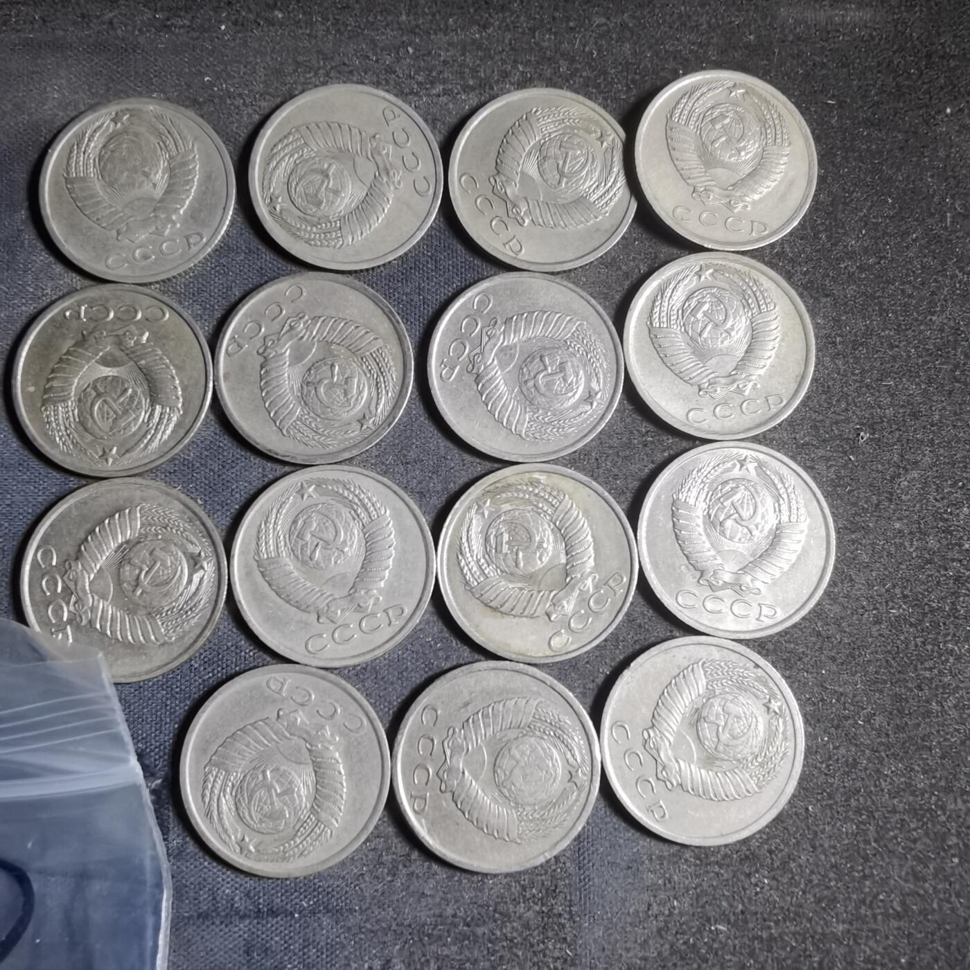 沼泽如烟--第906场 苏联15枚