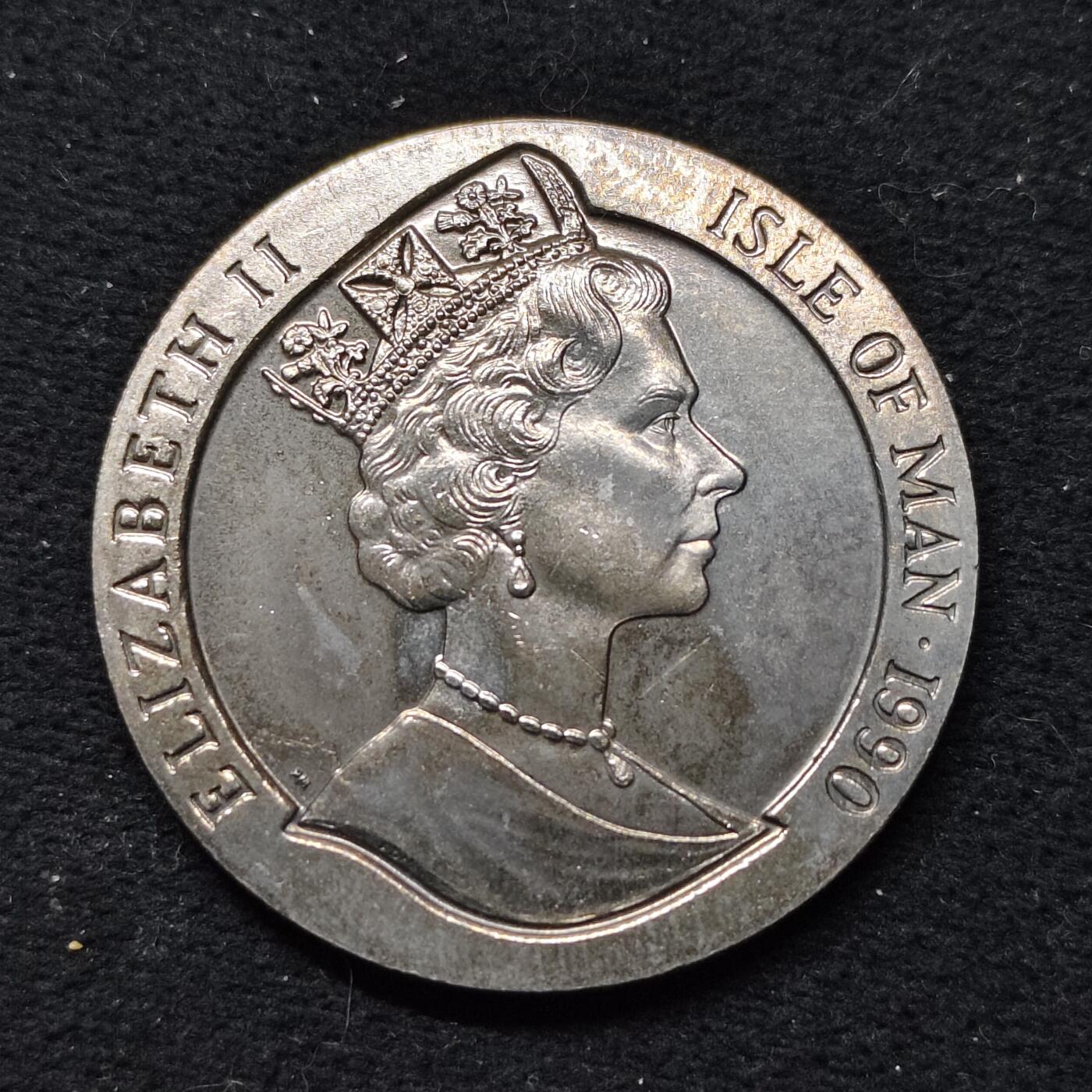 【全场包邮】纯粹捡漏拍479场（免费代拍第16场） 马恩岛1990年1克朗首枚邮票黑便士诞生150周年克朗型纪念币