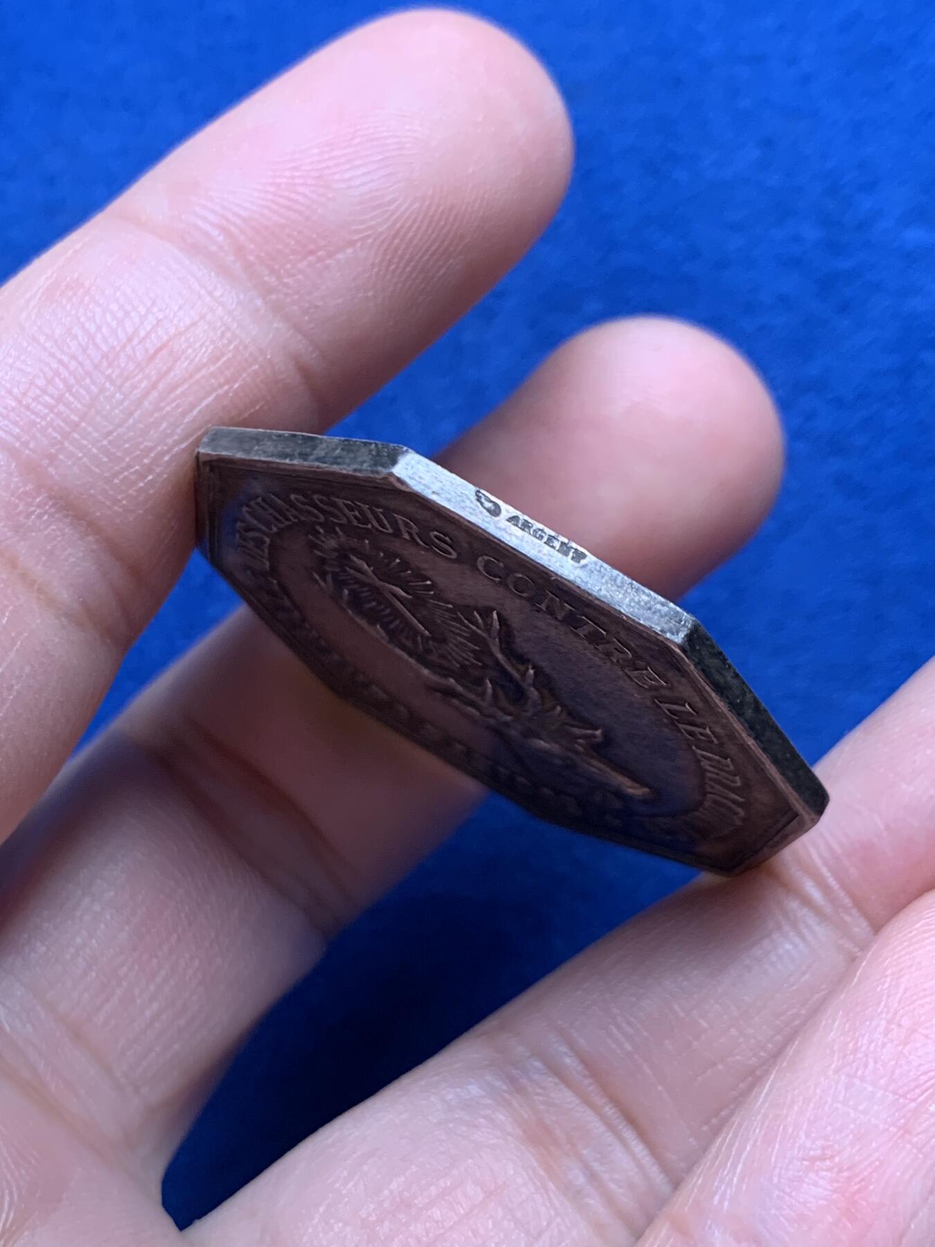 《竞宝斋》第440场 周日，周一，周二 3场连拍 （全场包邮） 法国八角银章，反盗猎协会，19.92g，36.5mm，丰饶角边铭