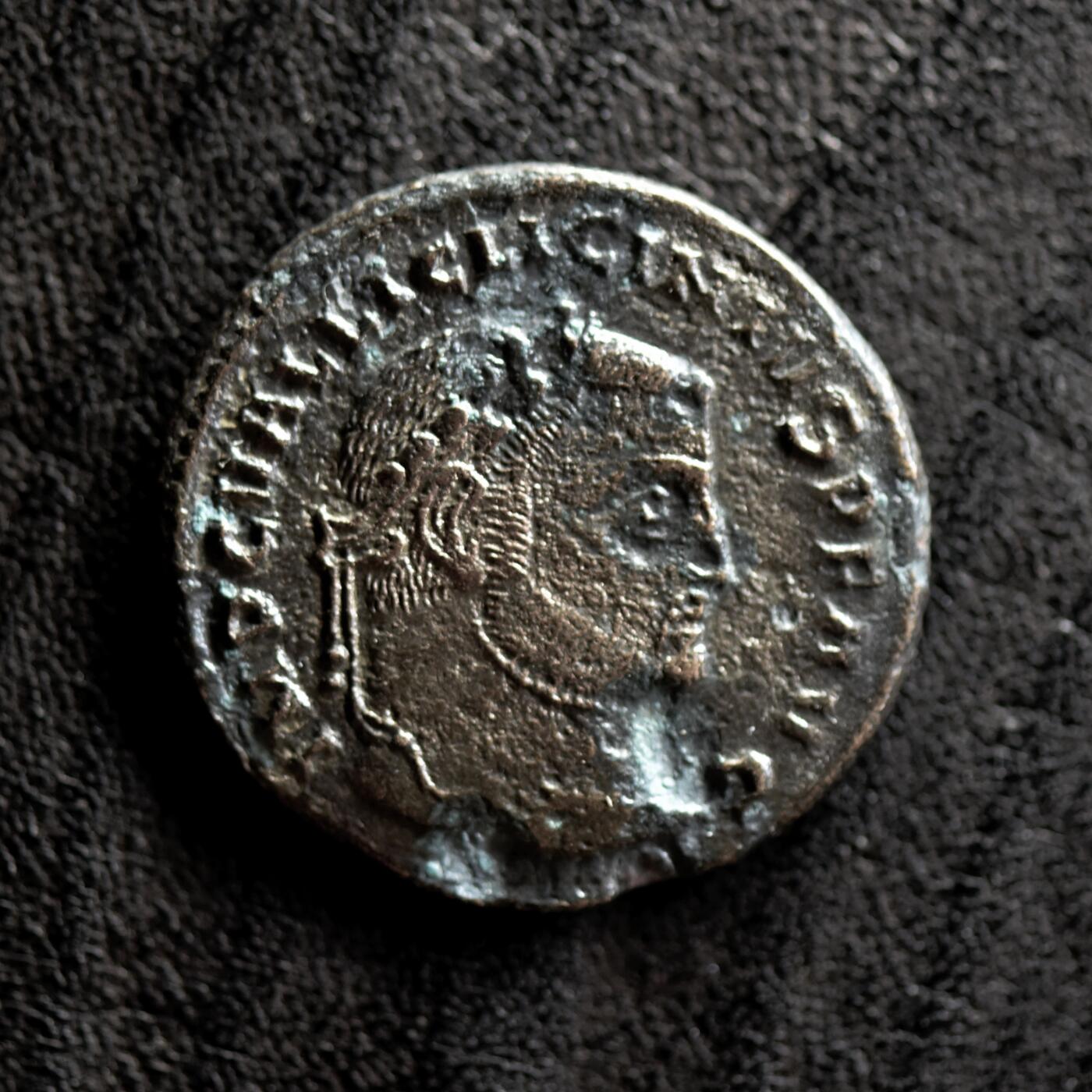 【良泉】第41期【自动场】11月27日晚19.30点开拍！86组，西方古代钱币专场 公元313年【古罗马】李锡尼 “朱庇特”富力 铜币，4.6克