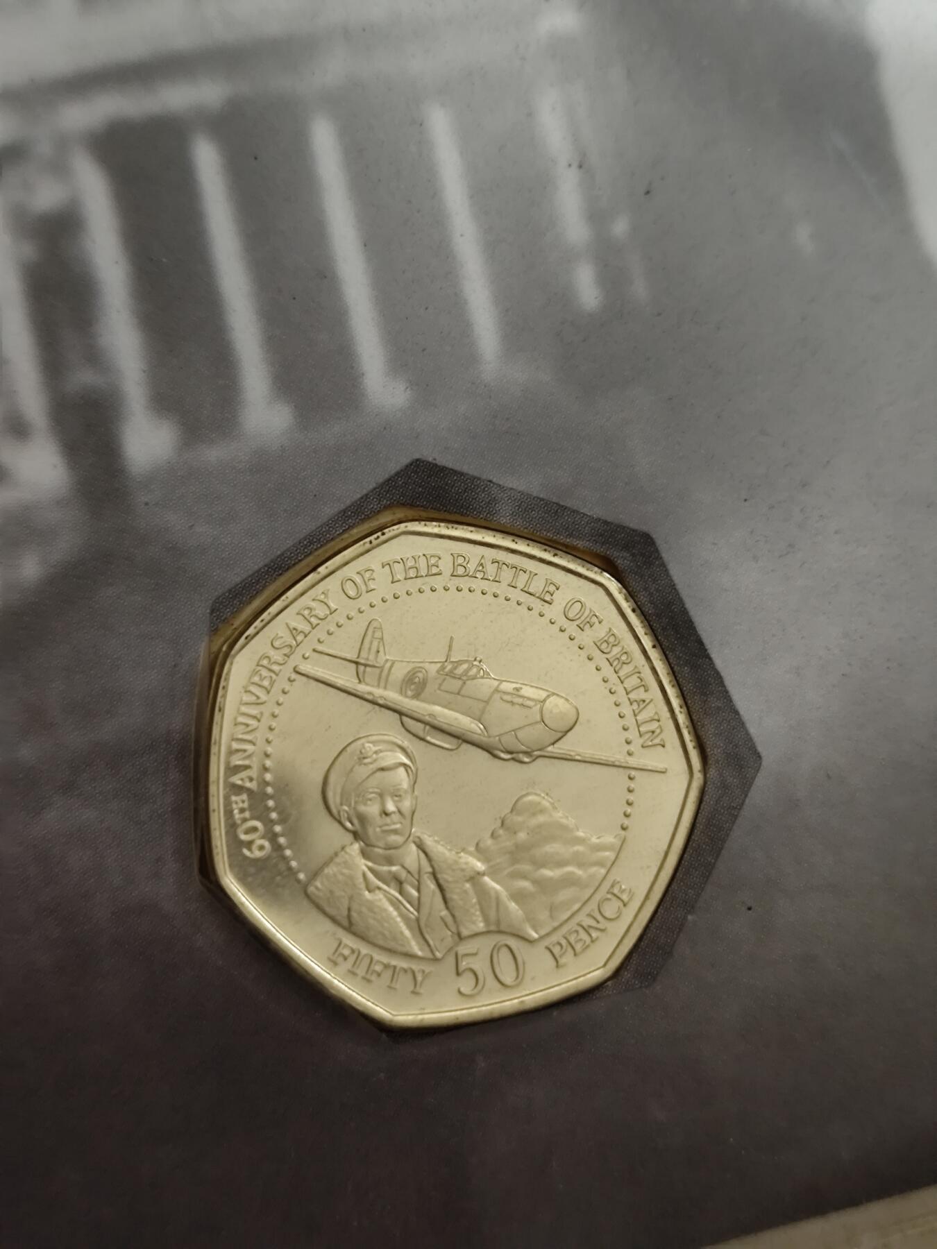 根西岛 2000年 不列颠空战纪念60周年首日封 含50分硬币 和六枚邮票