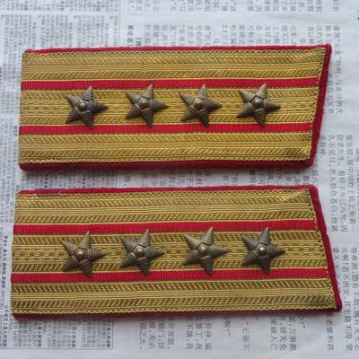 66--55陆军大校礼服大衣肩章一付（原装校官星） - 66--55陆军大校礼服大衣肩章一付（原装校官星）