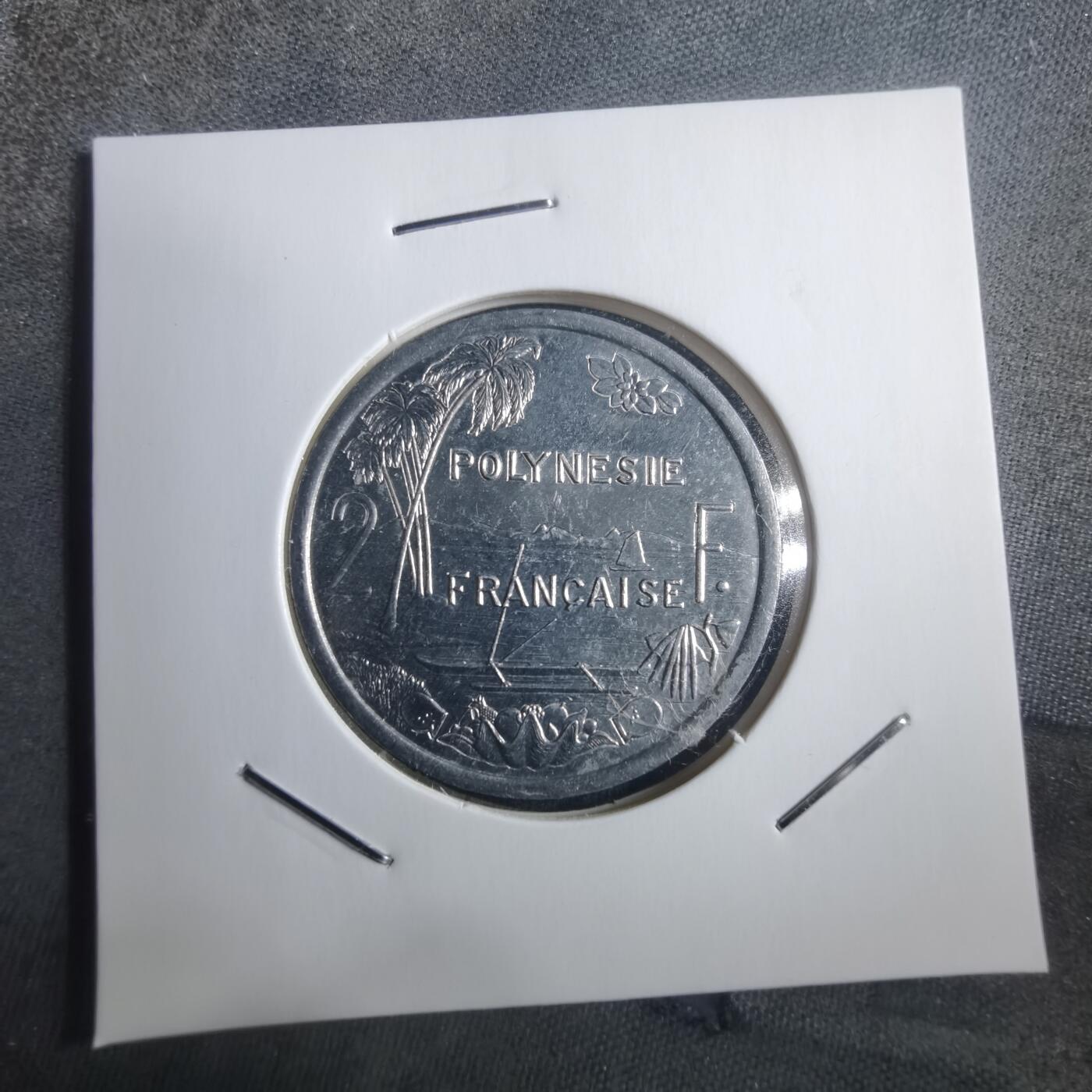 沼泽如烟--第907场 法属波利尼西亚2000年2法郎