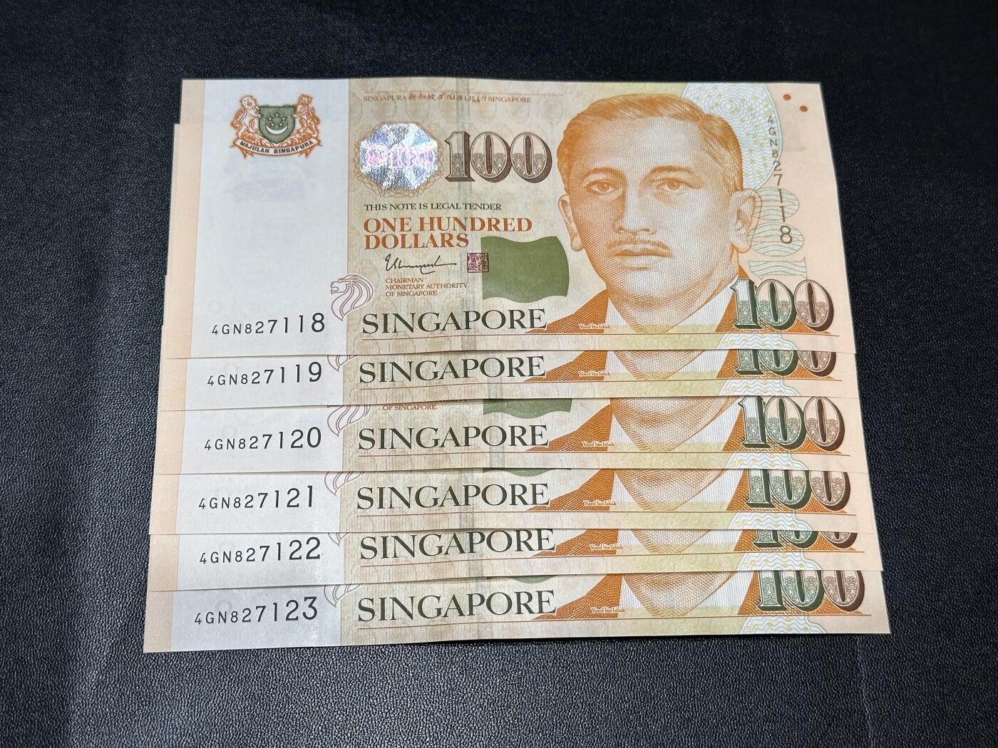 《外钞收藏家》第五百八十六期（品种丰富、精品多）（本平台长期征集拍品、欢迎藏友们联系合作） 新加坡人像纸币版100元 6连号（118-123） 全新UNC