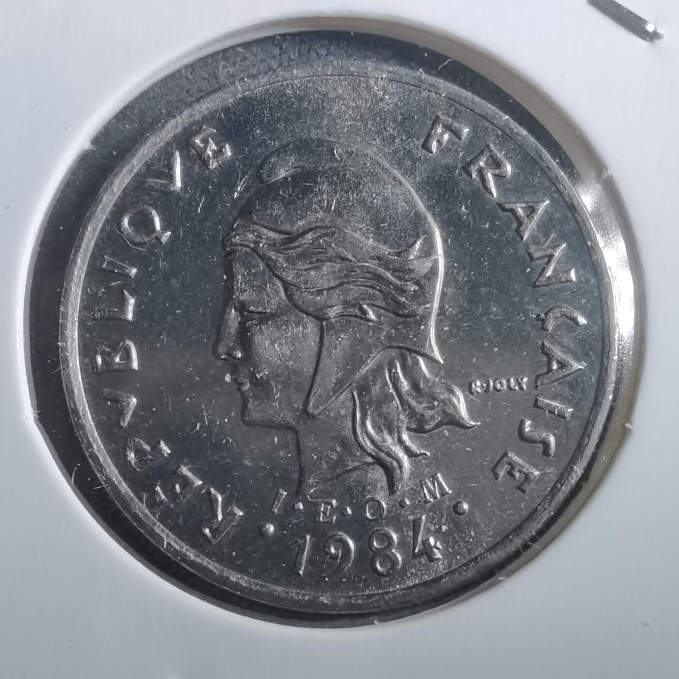 沼泽如烟--第907场 法属波利尼西亚1984年10法郎