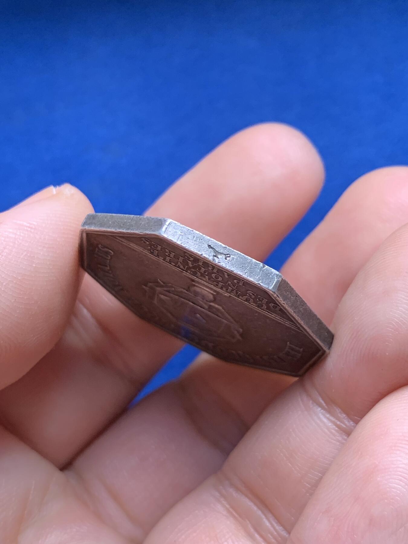 《竞宝斋》第440场 周日，周一，周二 3场连拍 （全场包邮） 法国路易·菲利普头像巴黎公证人八角银质代币，18.84g，32.6mm，油灯边铭