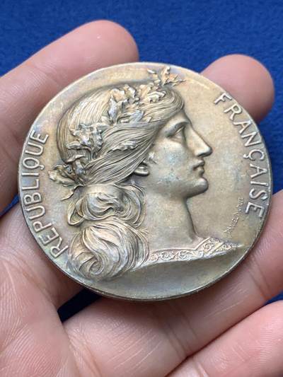 《竞宝斋》第440场 周日，周一，周二 3场连拍 （全场包邮） - 法国D.Dupuis玛丽安娜 维埃纳地区马术比赛镀金银章，66.5g，50.2mm，丰饶角边铭