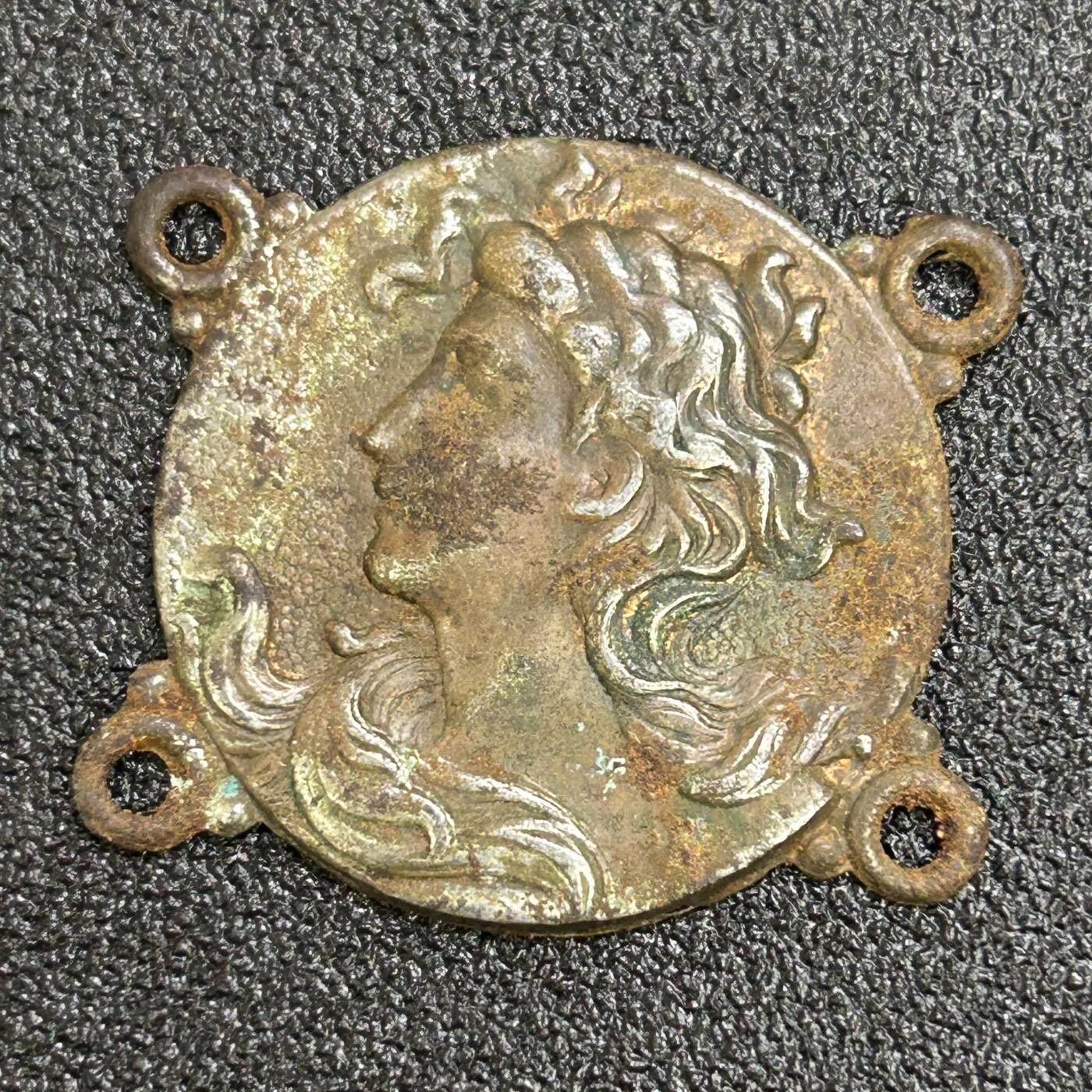 西秦中古拍卖第六十六期 法国一战时期纪念章 铁制