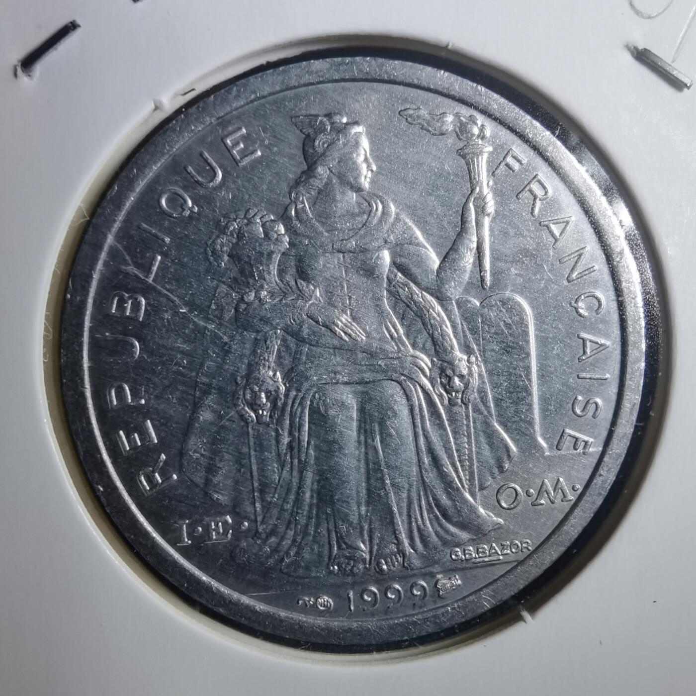 沼泽如烟--第907场 法属波利尼西亚1999年2法郎