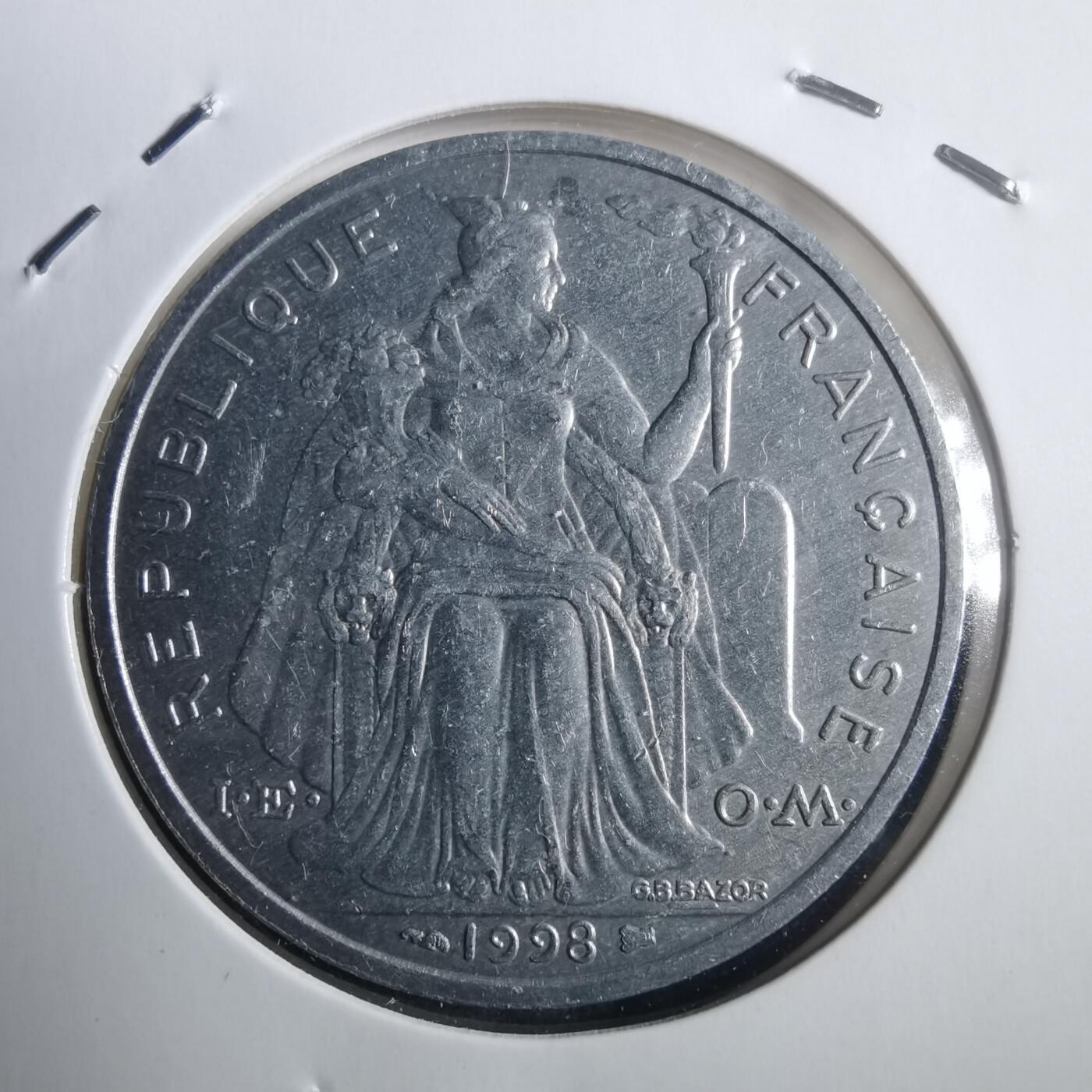 沼泽如烟--第907场 法属波利尼西亚1998年5法郎