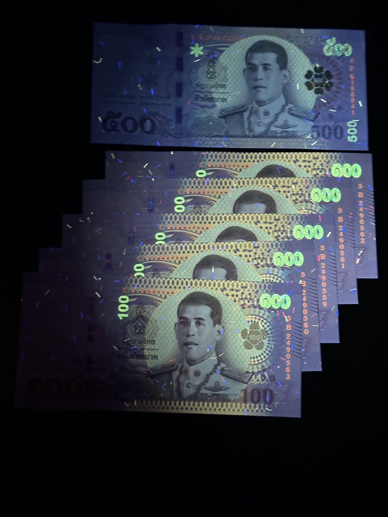 九十场（大更新） 泰国最新版本100，5连号，500，共6张，品相unc-。荧光漂亮！