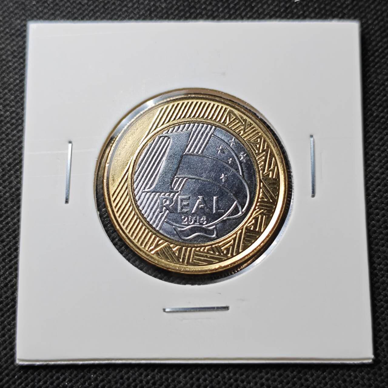 KK钱币收藏小铺  第373场  2月预留时间 周末发货  巴西1瑞尔双色币纪念币