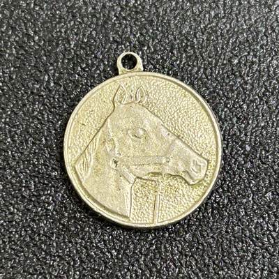 西秦中古拍卖第六十六期 - 不忘历史 抗战时期 日本骑兵 军马纪念章