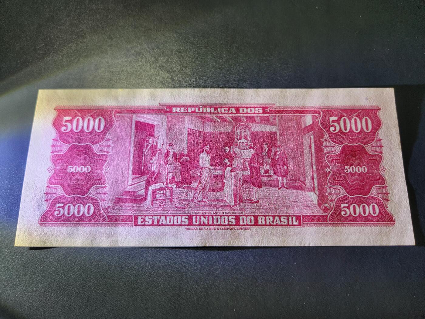 11月21号晚上8点 外国纸币自动截拍第61场 巴西 1964年5000克鲁塞罗  签名13 近新稀少